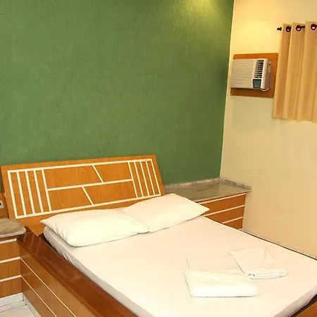 Motel Passport-3